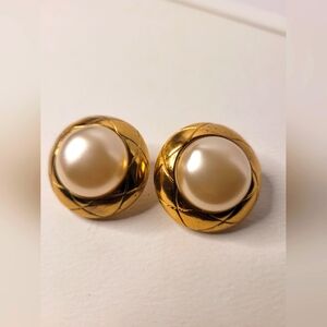 Chanel Pearl and Gold Plates Quilted Pattern Earrings